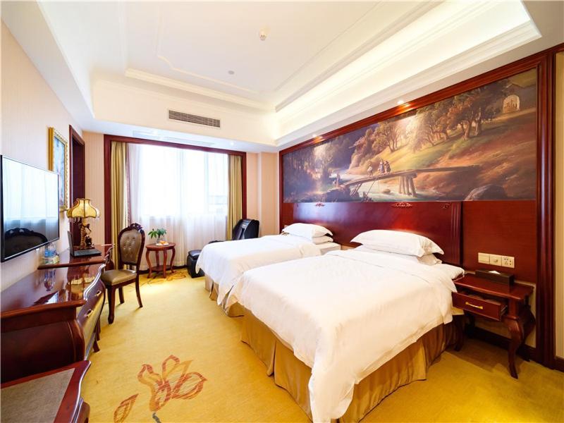 Vienna International Hotel Shanghai International Tourism And Resorts Zone Екстериор снимка