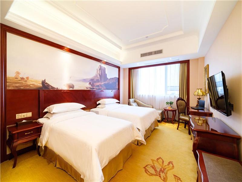 Vienna International Hotel Shanghai International Tourism And Resorts Zone Екстериор снимка